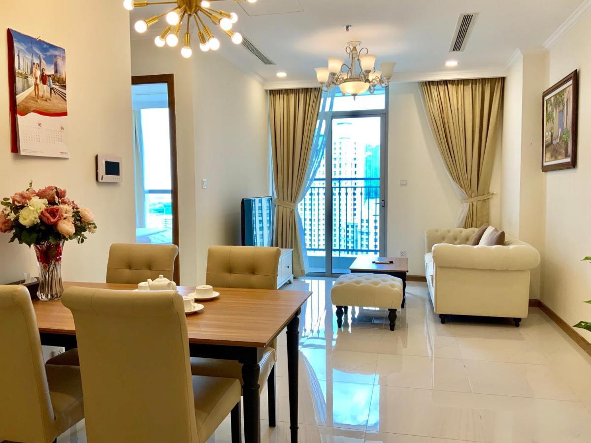 Luxhomes Saigon - Vinhomes Central Park Хошимин Экстерьер фото