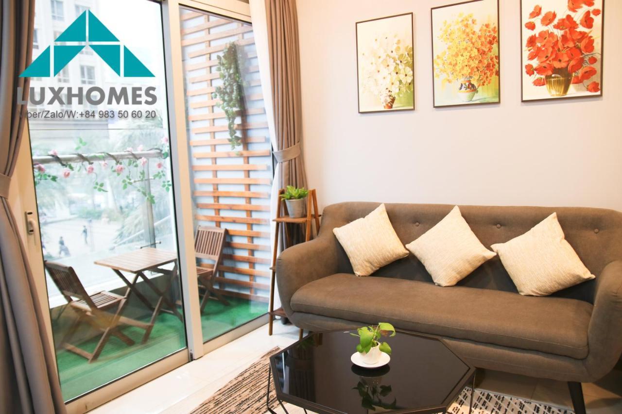Luxhomes Saigon - Vinhomes Central Park Хошимин Экстерьер фото
