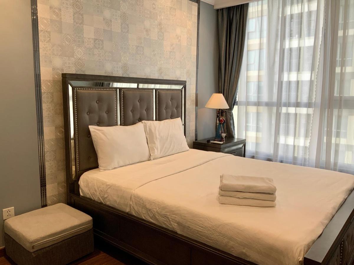 Luxhomes Saigon - Vinhomes Central Park Хошимин Экстерьер фото